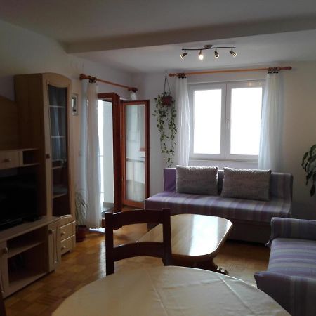 Apartman Miskulin Сень Екстер'єр фото