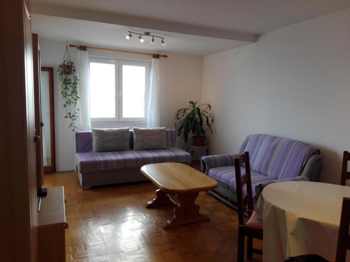 Apartman Miskulin Сень Екстер'єр фото